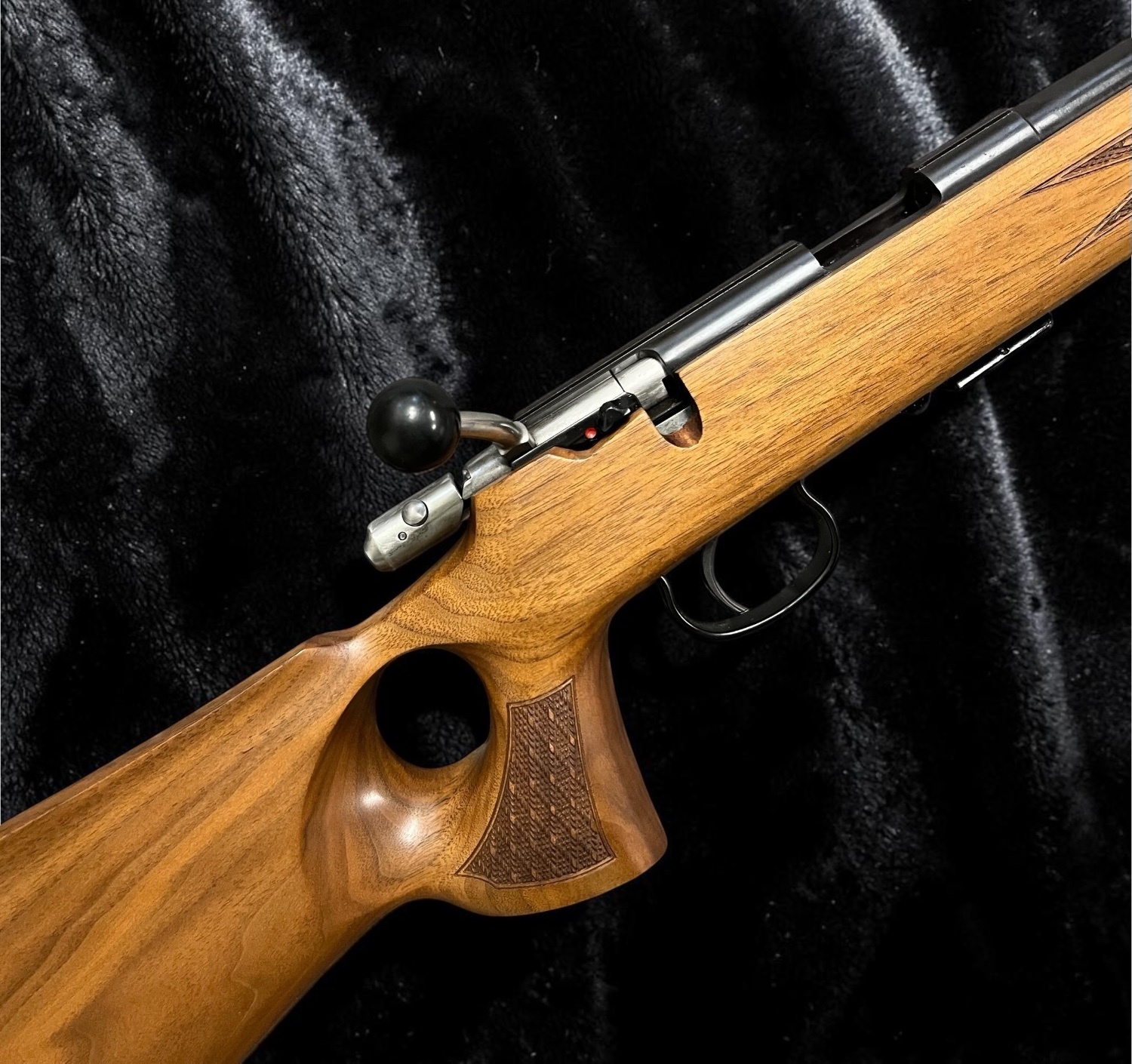 Anschütz, J.G. 22lr Bolt Action .22 Long Rifle (.22 LR) Rifle