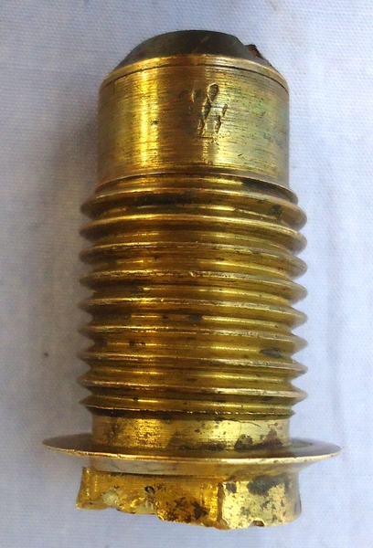 {CATEGORY} - DEACTIVATED INERT. RARE, British Unfired WW 1, 1918 Dated, Naval Vickers 3 Pounder, (47x411R) High Explosive Common Pointed Round. - O 1831 DEACTIVATED INERT. RARE, British Unfired WW 1, 1918 Dated, Naval Vickers 3 Pounder, (47x411R) High Explosive Common Pointed Round. - O 1831  Other Ammunition