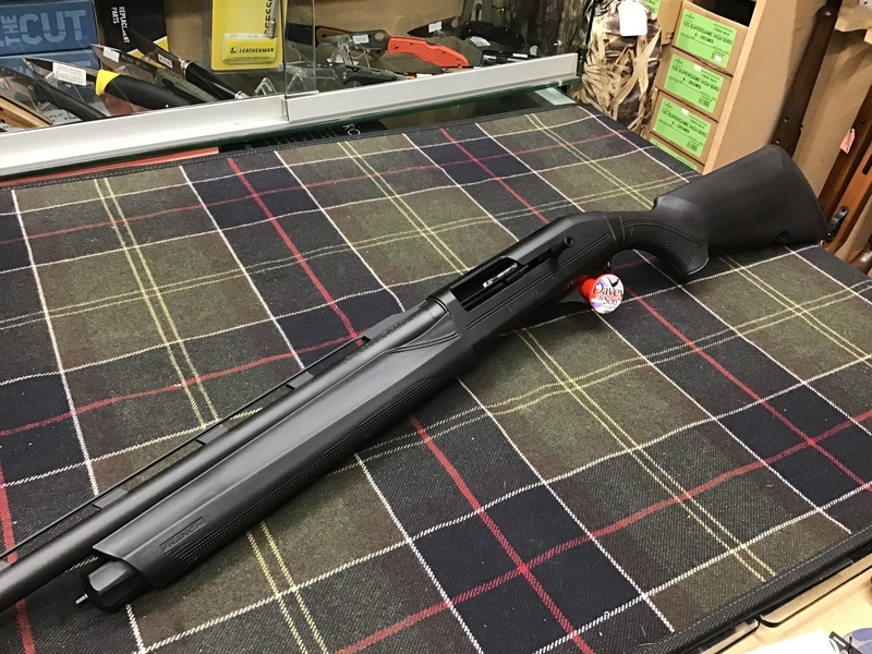 Franchi Affinity 3. LEFT HANDED Semi-Auto 12 Bore/gauge