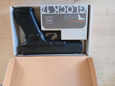 Umerex Glock 15 .177