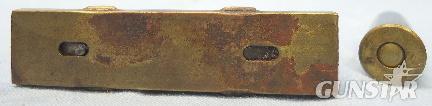{CATEGORY} - INERT DEACTIVATED. WW2, Japanese 6.5mm (6.5x50SR) Arisaka 5 Ball Rounds in a Brass and Steel Stripper Clip. O 2311 INERT DEACTIVATED. WW2, Japanese 6.5mm (6.5x50SR) Arisaka 5 Ball Rounds in a Brass and Steel Stripper Clip. O 2311 Various Other Ammunition in 