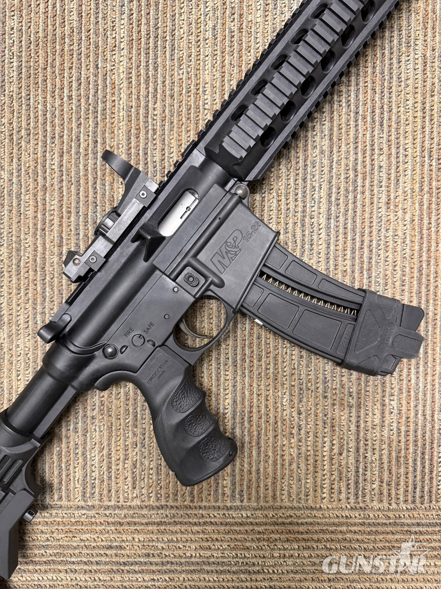 Smith & Wesson M&P 15-22 Semi-Auto .22 Long Rifle (.22 LR) Rifle in 