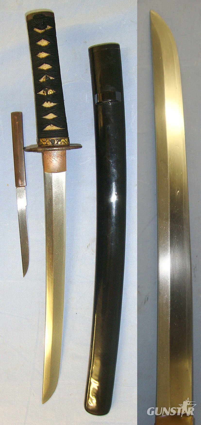  ANCIENT BLADE**Japanese Shinto Period 1680-1788 Mino School Work Ko (Small) Wakizashi Sword With Ko-Gatana (Side Knife), Scabbard & UK Expert Assessment. ED 3053 Sword