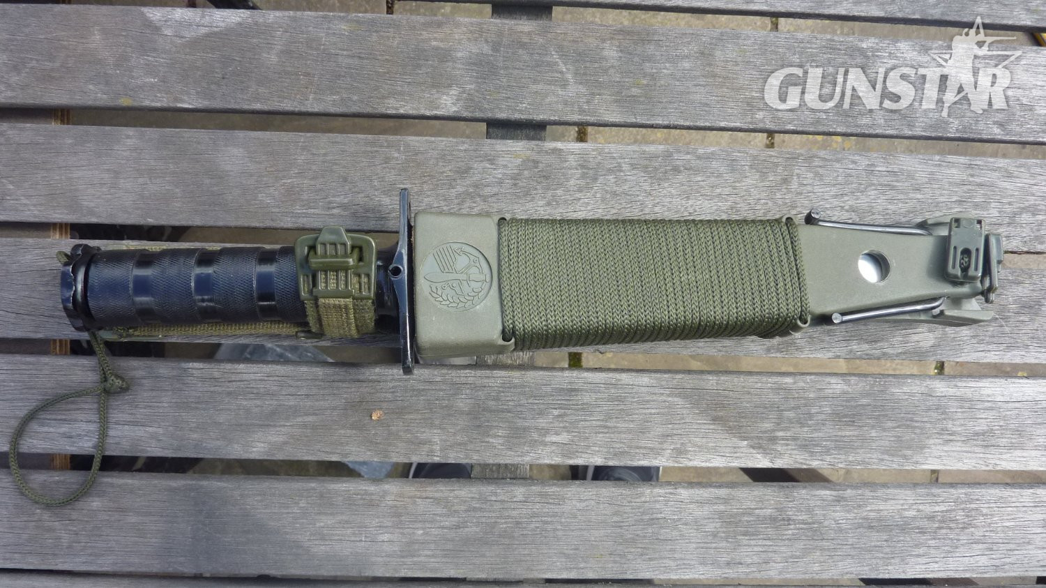 Universal survival Knive