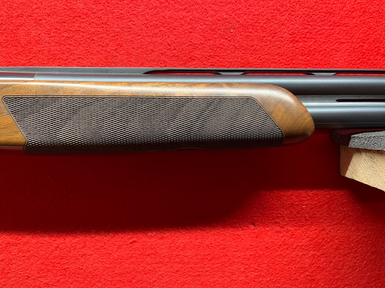  Beretta 694 Black DLC Over and Under 12 Bore/gauge