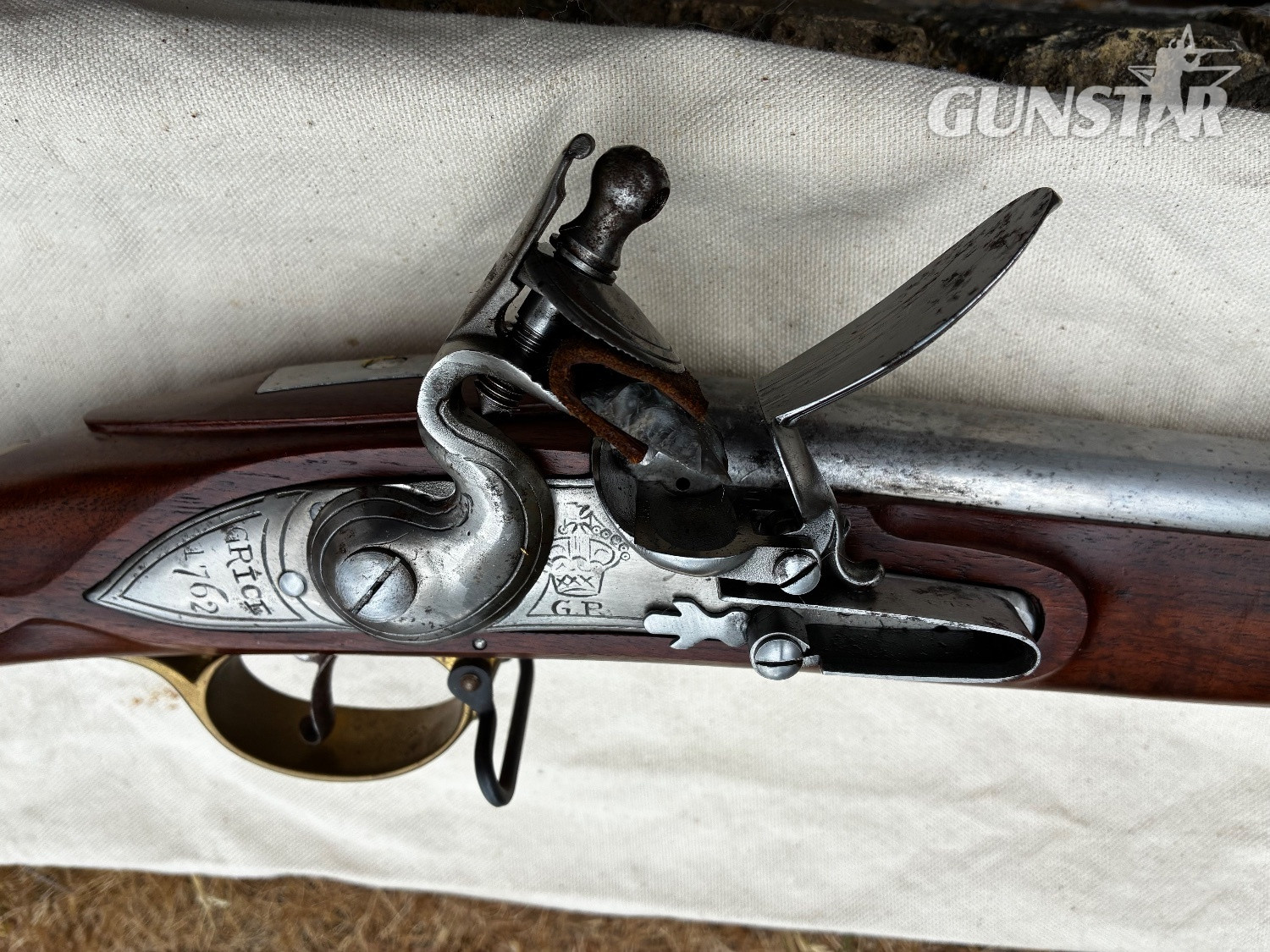  Pedersoli Brown Bess Muzzleloader .70 Cal Muzzleloader
