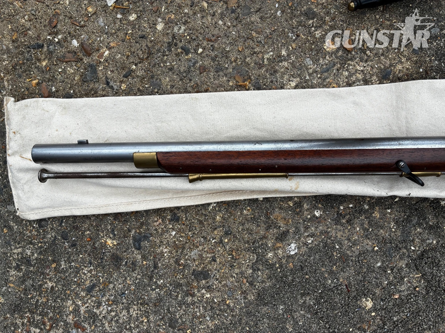 {CATEGORY} - Pedersoli Brown Bess Muzzleloader .70 Cal Muzzleloader