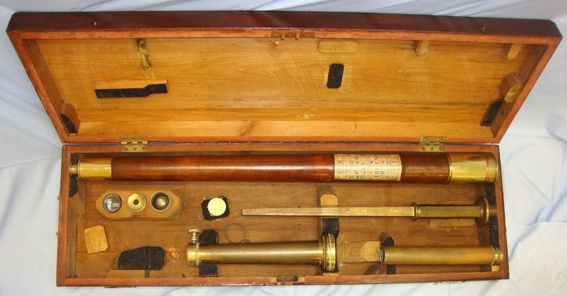 MILLS (MAKER) 49 SOUTHAMPTON ST, PENTONVILLE, LONDON, IMPROVED NAVY Cased, British Improved Navy Brass & Leather Harbour Master’s & Customs Telescop Sight & Optic