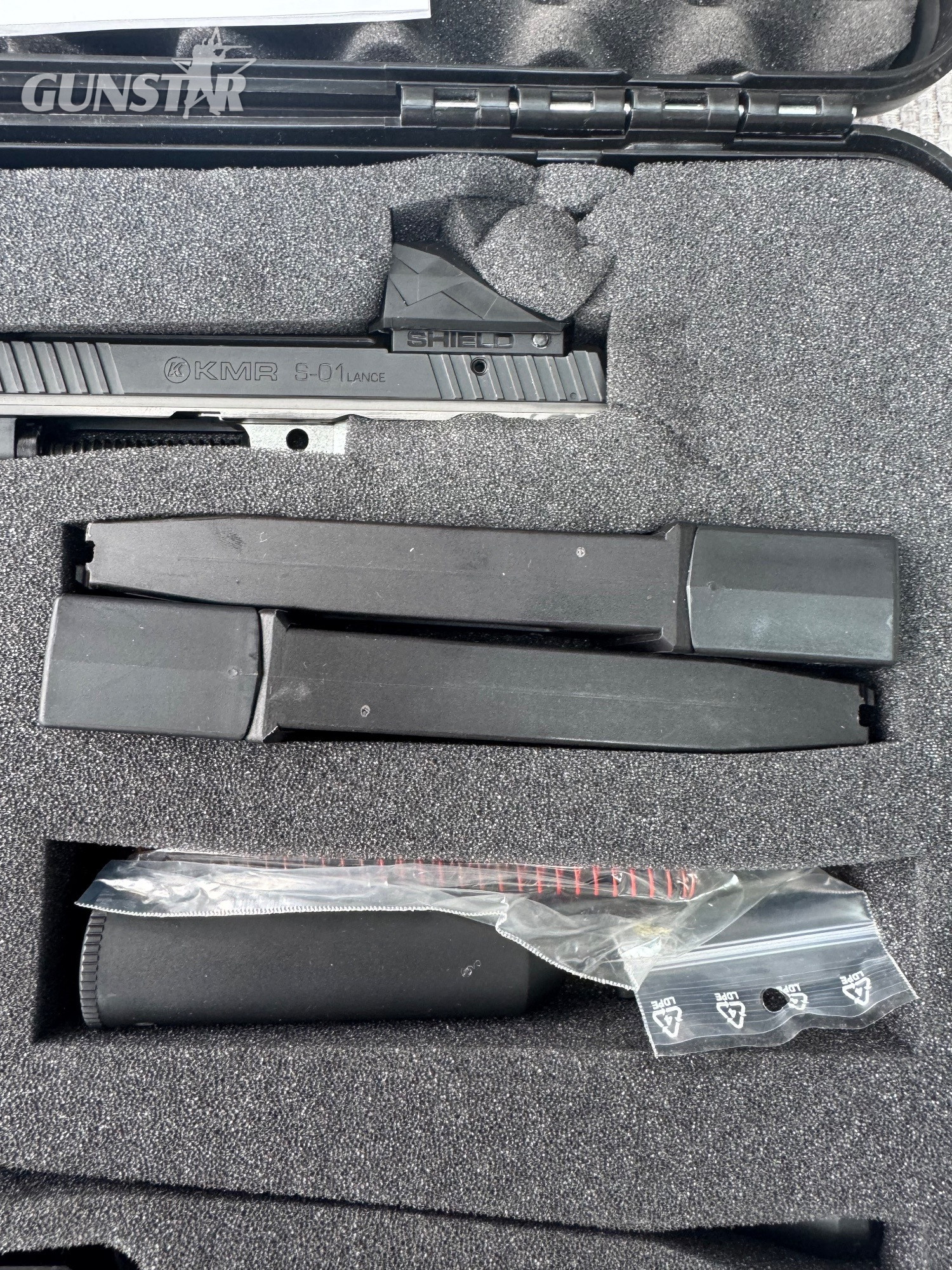 KMR S-01 Standard .22 L B Pistol plus accessories  S-01 .22 Long Barrel