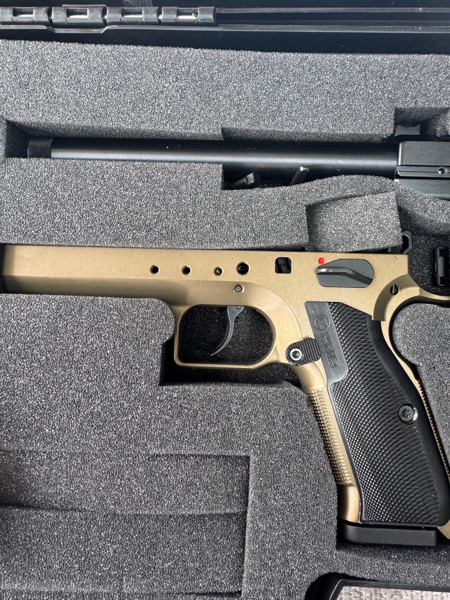  KMR S-01 Standard .22 L B Pistol plus accessories  S-01 .22 Long Barrel
