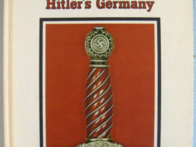 Daggers & Fighting Knives Of Hitlers Germany. FIRET EDITION Major John Angolia Other Accessory