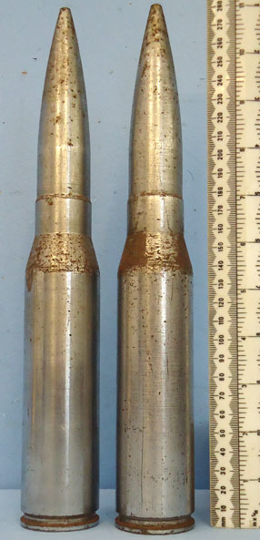 INERT DEACTIVATED. British L1A1 30mm Rarden (30 x 170) Cannon Round For The Warr INERT DEACTIVATED. British L1A1 30mm Rarden (30 x 170) Cannon Round For The Warr Antique & Militaria