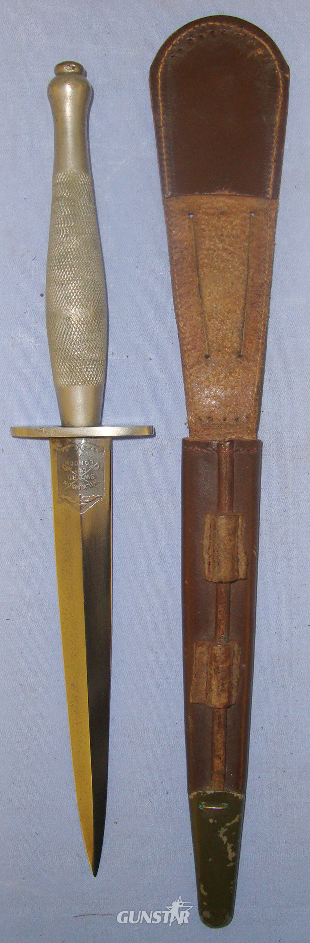  RARE**WW2 Era British Wilkinson Sword London 2nd Pattern Nickel Plated Officer’s Fairbairn Sykes FS Commando Fighting Knife With Double Etched Blade & Scabbard. Sn 21184 Knive