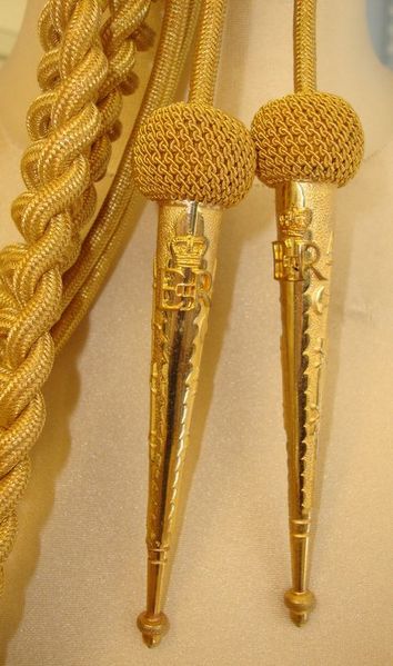  British Buckingham Palace Staff Officer’s Full Dress Uniform Gold Bullion Queen  MINT UNISSUED Post 1953 British Buckingham Palace Staff Officer’s Full Dress Uni Clothing