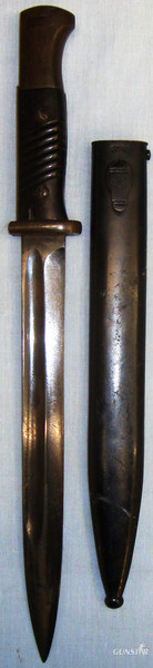 M84/98 German Bayonet Early Pattern 3rd Model and Scabbard. BAYO 753. Bayonet in 