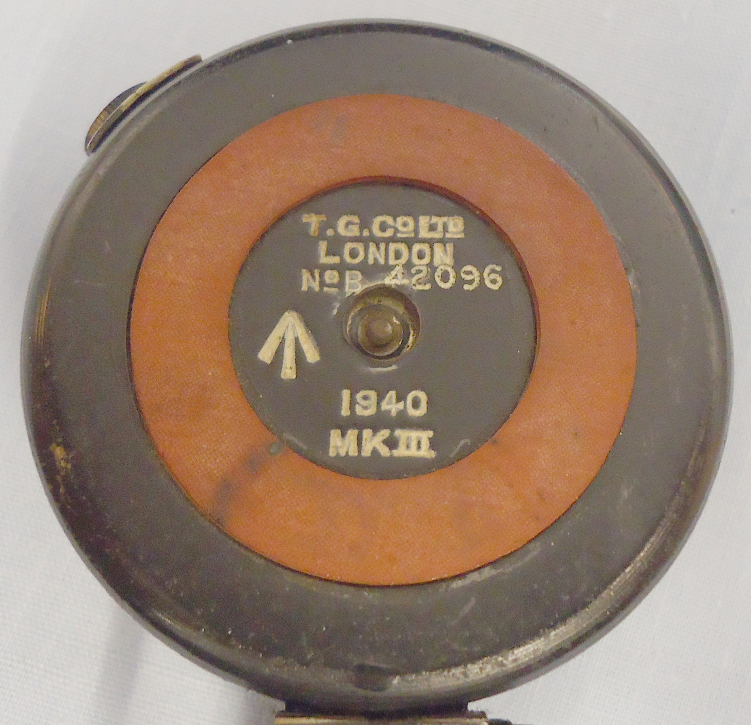  WWII Dated 1940 MKIII British Prismatic Marching Compass by TG And Co. MISC 876. WWII Dated 1940 MKIII British Prismatic Marching Compass by TG And Co. MISC 876. Antique & Militaria