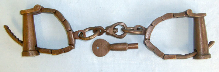 Hiatt Flexible’ Link Handcuffs Marked ‘Yuma’ To The Yuma Police Dept, Arizona , USA Nu Other Accessory