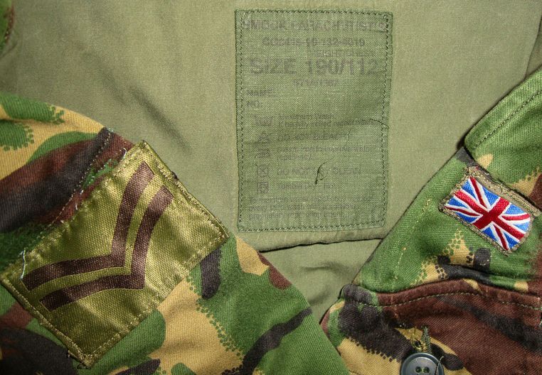  Original British NATO Airborne/ Parachutists Camouflaged Smock With Union Flag & Original British NATO Airborne/ Parachutists Camouflaged Smock With Union Flag & Clothing