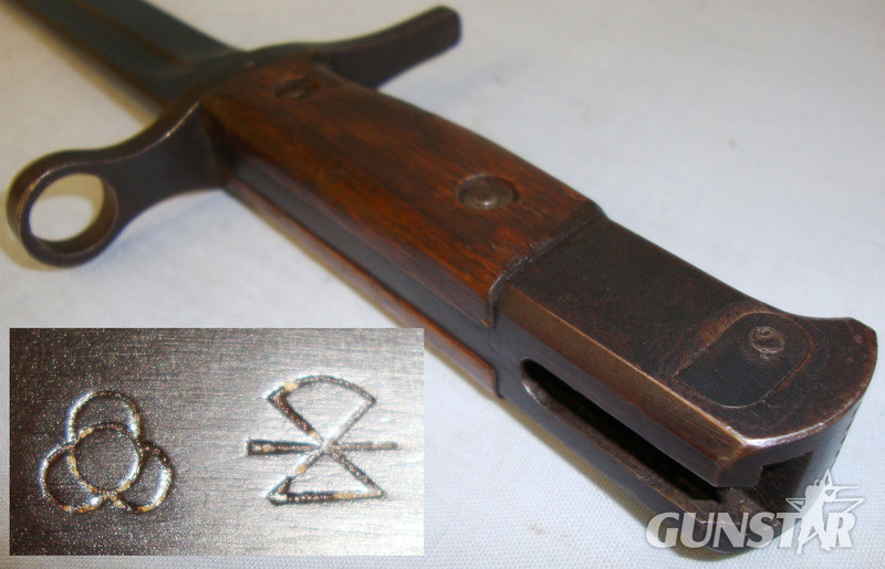 Type 30 Ariska Bayonet with Scabbard and Rare Canvas Frog. BAYO 168 Bayonet