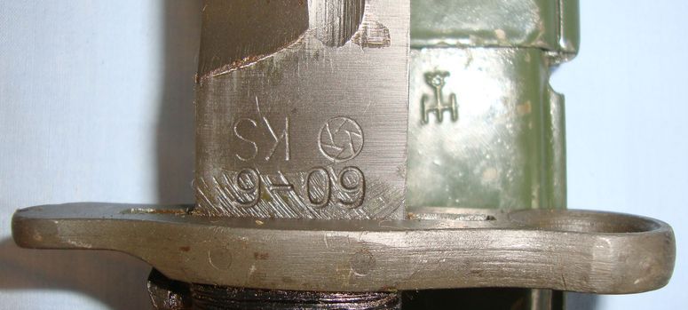  Taiwan Variant Of The WW2 US M1 Garand Rifle Bayonet Marked 'KS 60-6' & Scabbard Bayonet