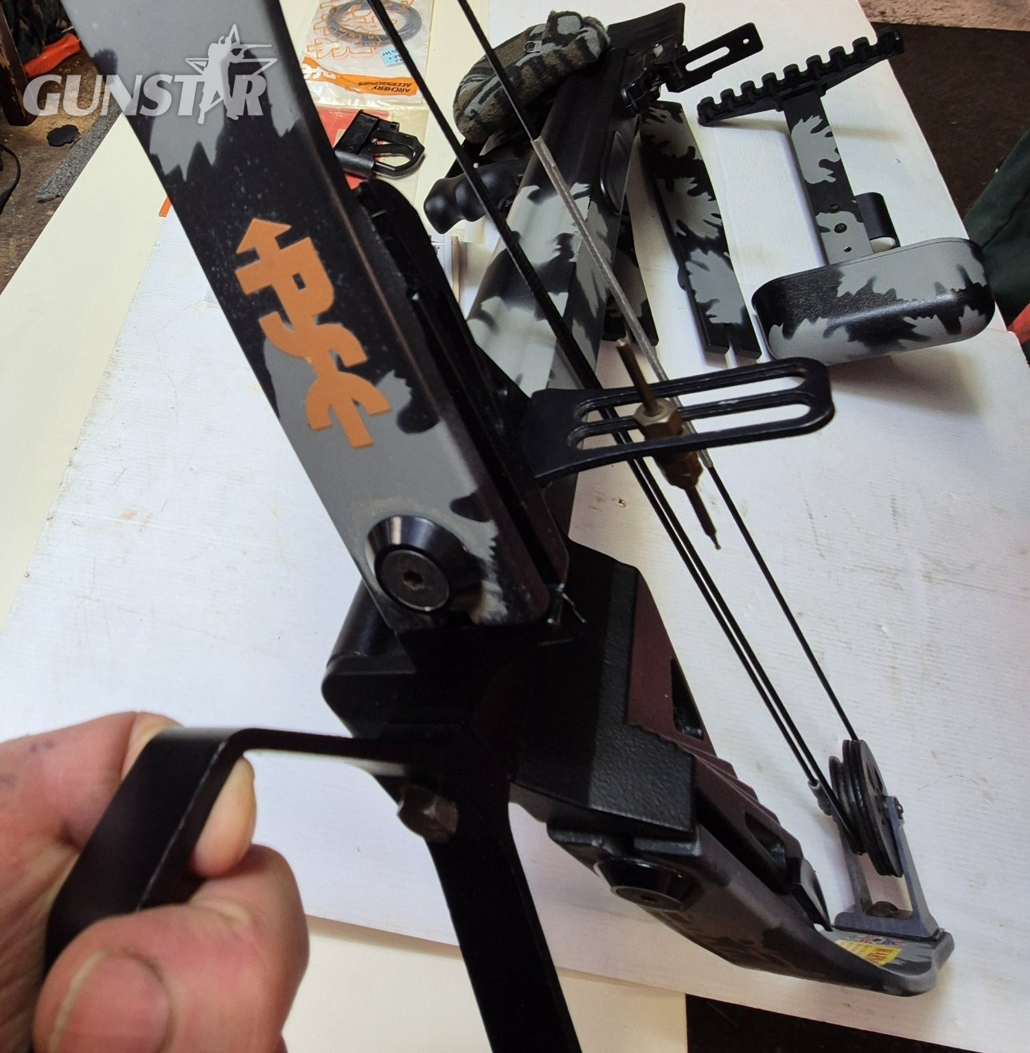 PSE STARFIRE 2 BULLPUP - USA  Crossbows and Bows
