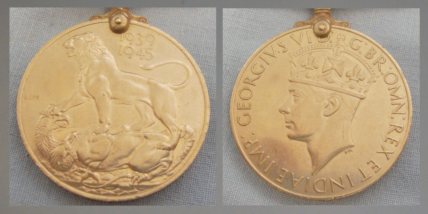 British WWII War Medal and ribbon 1939–1945. BA 421. British WWII War Medal and ribbon 1939–1945. BA 421. Antique & Militaria