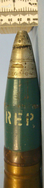  40mm Bofors QF 40 mm Mark 4 Gun Dummy Round the40mm Bofors QF 40 mm Mark 4 Gun Unfired British Naval Dummy Round (40 x 311R) Antique & Militaria
