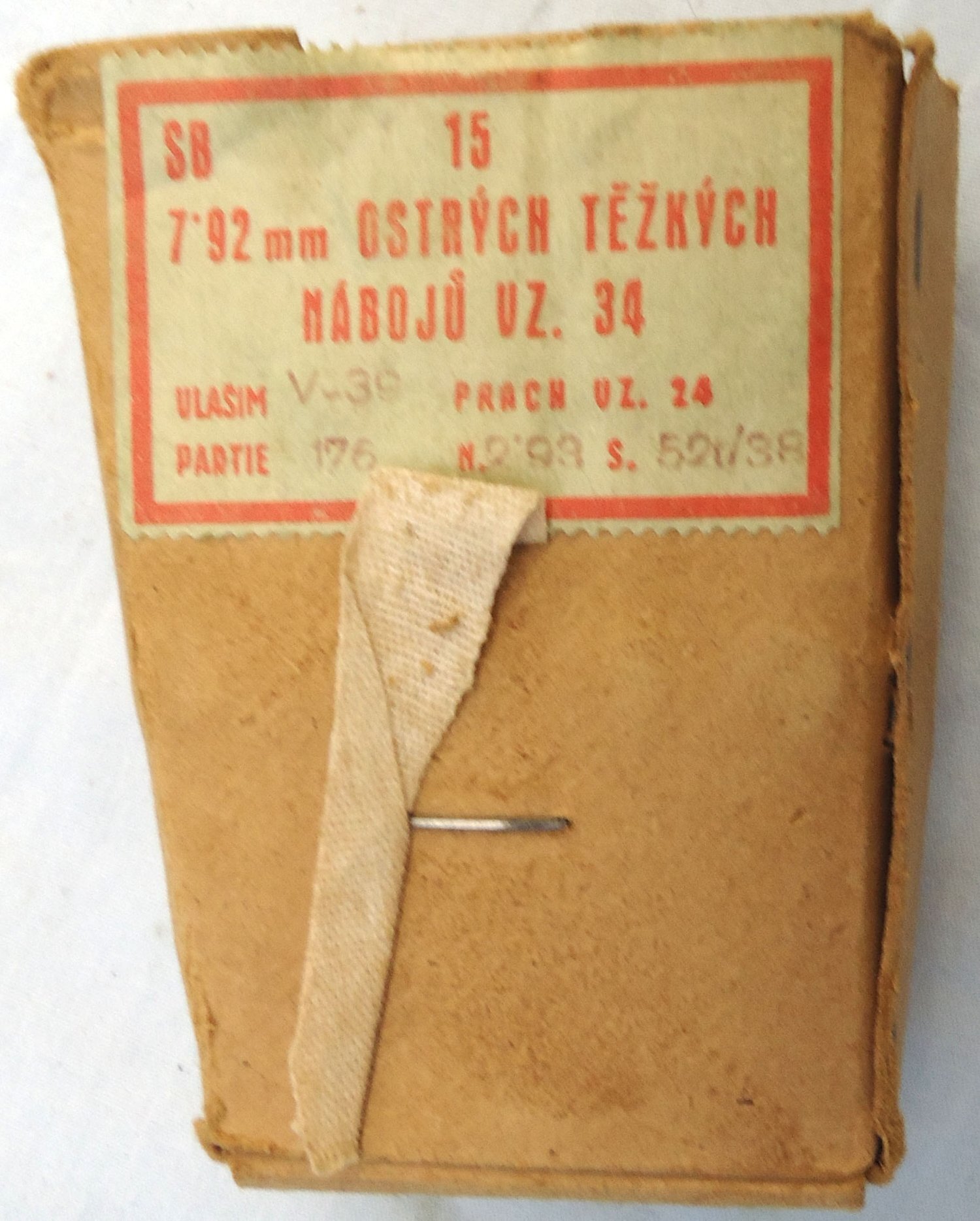 DEACTIVATED INERT. Rare, Czech WW2 Service Pack of 15 Rounds of 7.92×57mm Mauser Model 34 Pointed Ball Heavy Cartridges. O 2412 DEACTIVATED INERT. Rare, Czech WW2 Service Pack of 15 Rounds of 7.92×57mm Mauser Model 34 Pointed Ball Heavy Cartridges. O 2412 Various Other Ammunition 