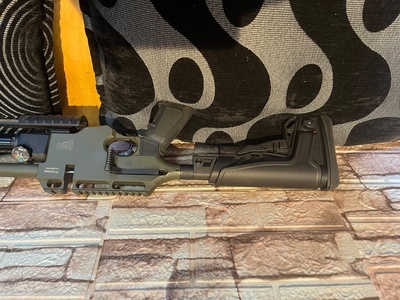 Edgar Brothers Xv2 177 b carbon bottle regulated and Walter reign m2 in 22 Xv2 and Walter reign mk2 22 .22
