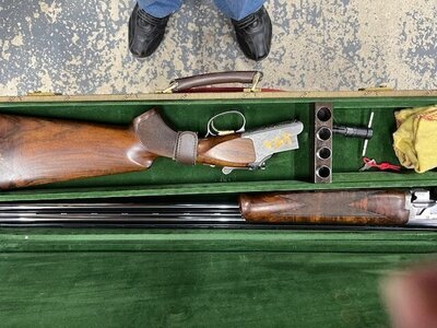 Browning B425 Grade 6 Ultimate Over and Under 12 Bore/gauge