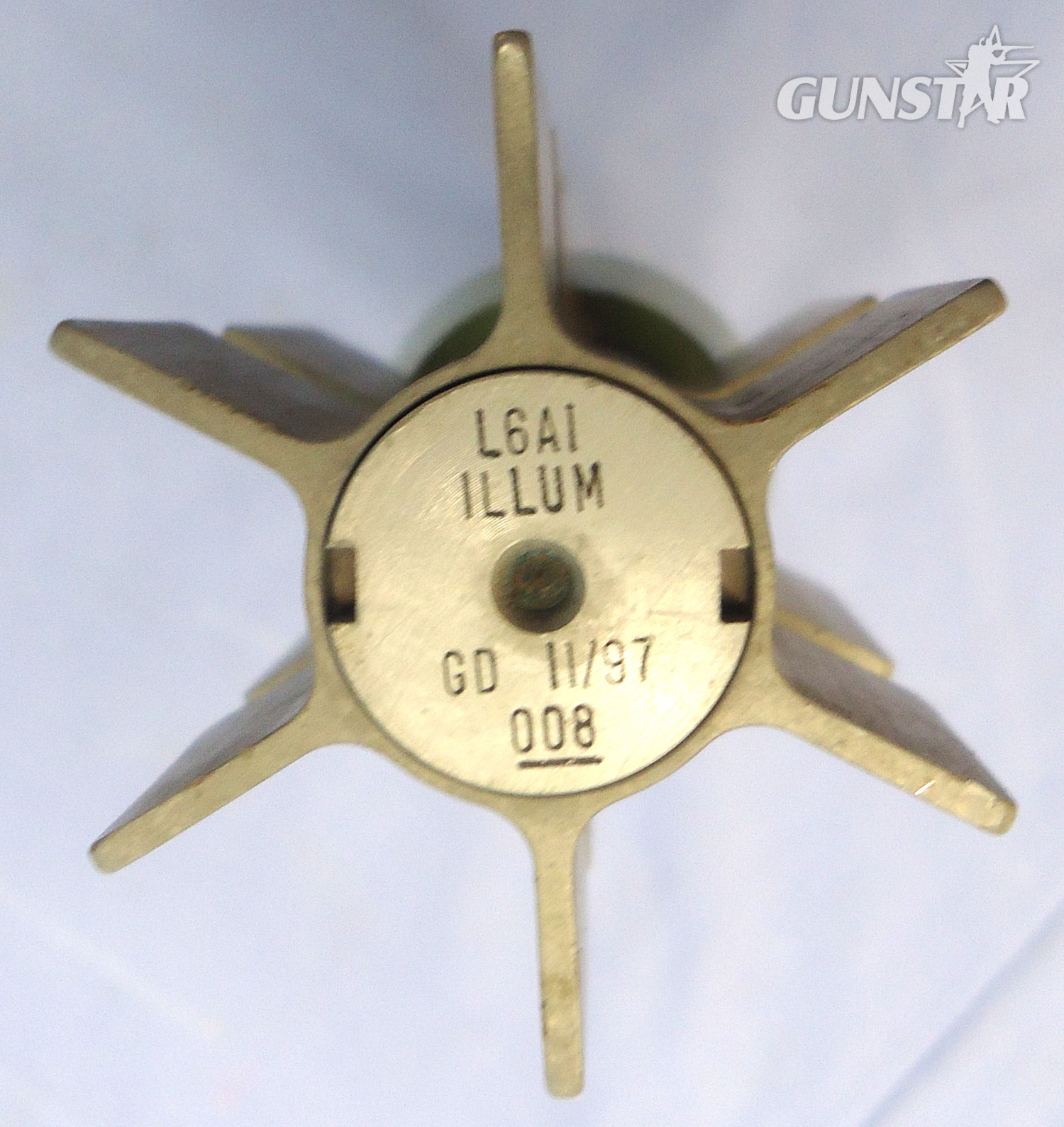 INERT DEACTIVATED. MINT, British 51mm L5A2 Smoke Mortar For The L9A1 Mortar. - O 2028 INERT DEACTIVATED. MINT, British 51mm L5A2 Smoke Mortar For The L9A1 Mortar. - O 2028  Other Ammunition