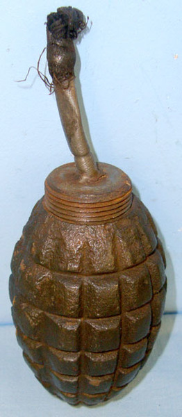 INERT DEACTIVATED, WW1 Austrian Schwerhand Heavy Fragmentation Hand Grenade With INERT DEACTIVATED, WW1 Austrian Schwerhand Heavy Fragmentation Hand Grenade With Antique & Militaria