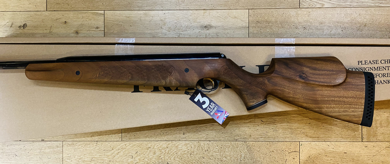 Air Arms Pro Sport Walnut .22 - {CATEGORY} in 