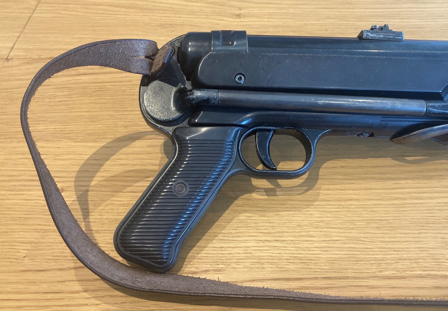 MGC68 MP40 Model Gun - Blank Firing 