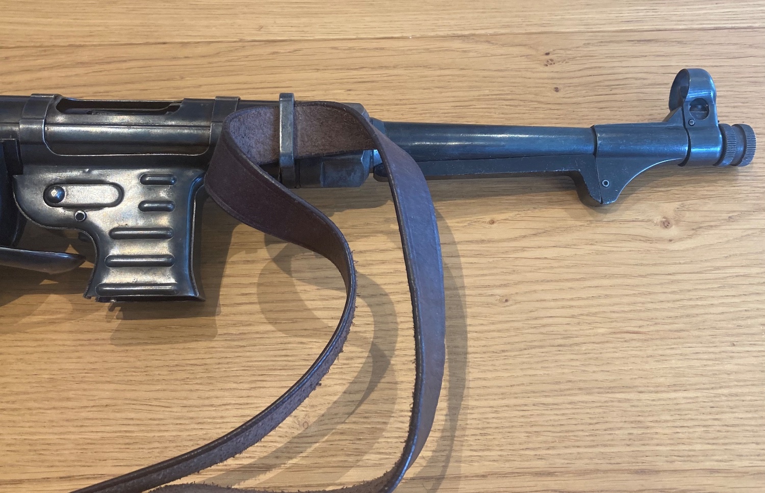{CATEGORY} - MGC68 MP40 Model Gun - Blank Firing