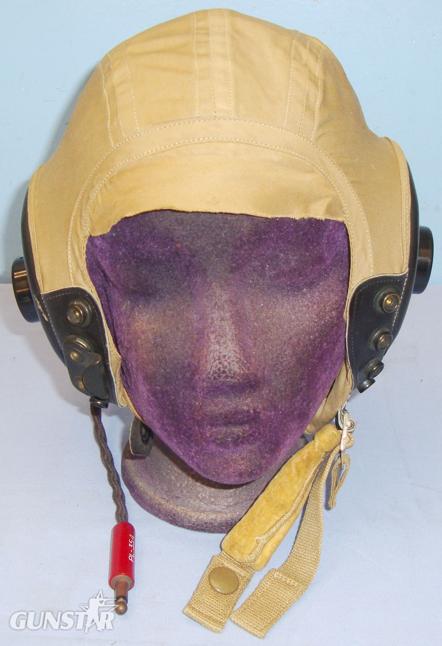 Excellent WWII US Army Air Forces A-10A Summer Flying Helmet with Full Wiring Looms. 20980. Excellent WWII US Army Air Forces A-10A Summer Flying Helmet with Full Wiring Looms. 20980. Clothing in 