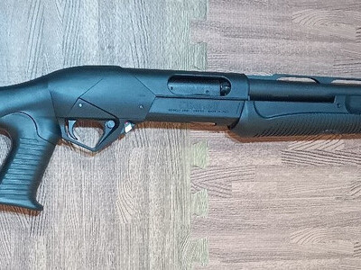 Benelli Supernova Pump Action 12 Bore/gauge