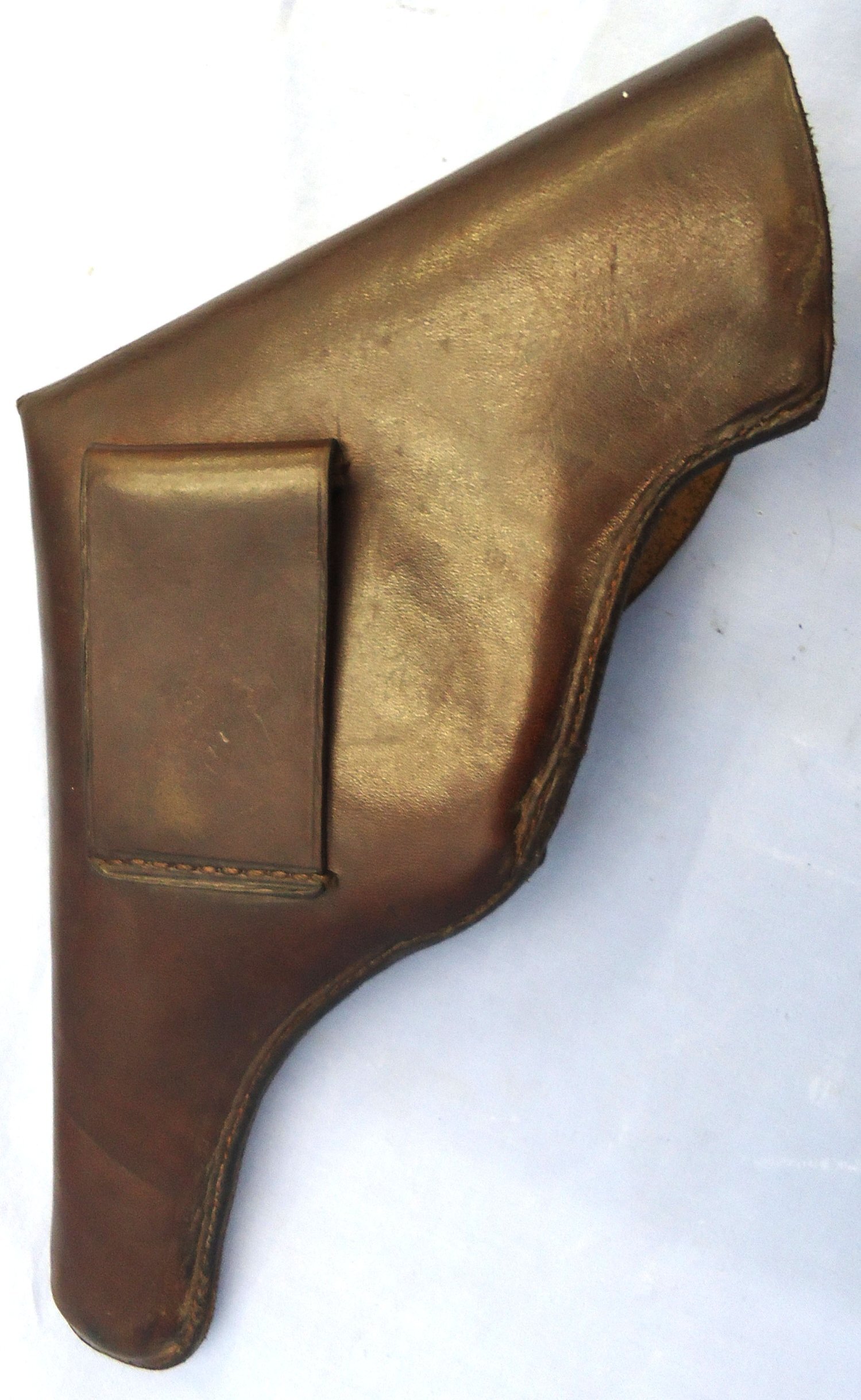Military Brown Leather Flap Belt Holster for a Revolver with Press Stud Flap for Ammunition Compartment. MISC 1017 - Military Brown Leather Flap Belt Holster for a Revolver with Press Stud Flap for Ammunition Compartment. MISC 1017 - Care & Storage - {CATEGORY}