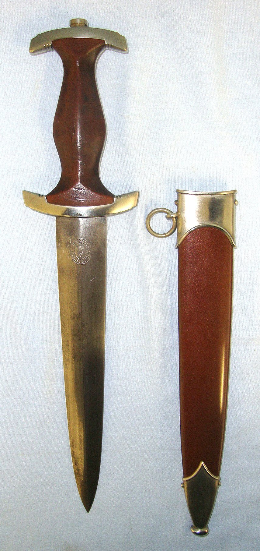  EARLY PRODUCTION**ORIGINAL**Nazi German 1933 Pattern SA Dagger By Carl Wusthof (Gladiatorwerk) Solingen (Rarity Value 6) To The ‘Nm’ SA Nordmark Group (Hamburg) With Scabbard. Sn 23210 Dagger