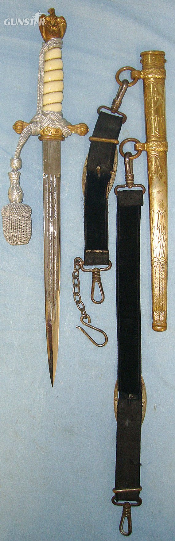  COMPLETE**ORIGINAL**WW2 Era Nazi German Eickhorn Solingen Kriegsmarine Officer’s Dagger With Etched & Blued Blade, Scabbard, Original Officer’s Bullion Cord, Portepee & Hanger Straps. Sn 23401 Dagger
