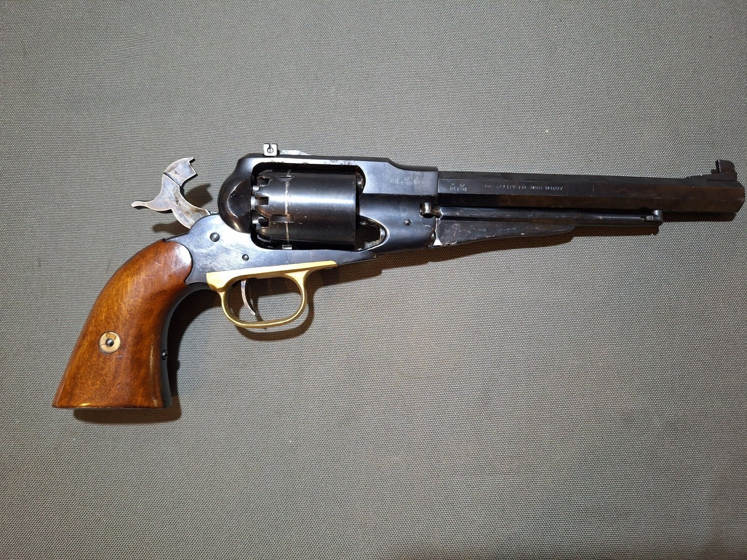 Pietta Revolver .44 Muzzleloader - {CATEGORY}