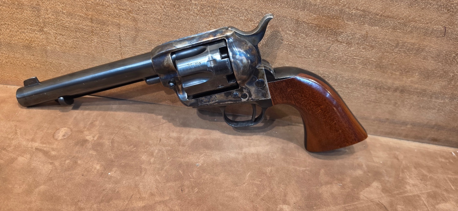 A.Uberti Cattleman 1873 .44 Revolver - {CATEGORY}