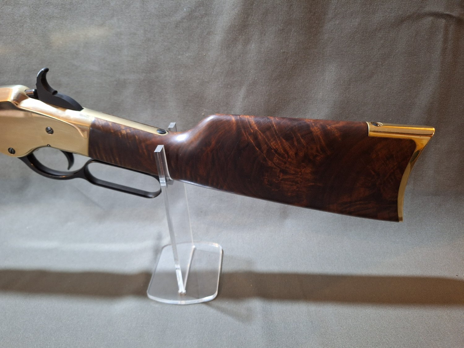  Henry Repeating Arms H011 Lever Action .44-40 Winchester Rifle