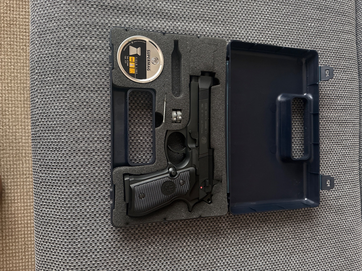 Beretta 92FS .177 Semi Auto