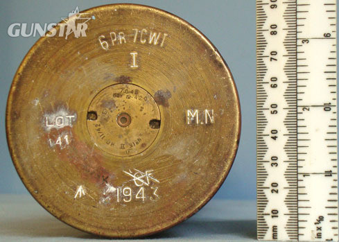  6pr7cwt (57x441R) APC(Armour Piercing Capped) Trace Round WW2 INERT British Factory Crimped 6pr7cwt (57x441R) APC(Armour Piercing Capped)  Antique & Militaria