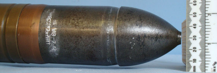6pr7cwt (57x441R) APC(Armour Piercing Capped) Trace Round WW2 INERT British Factory Crimped 6pr7cwt (57x441R) APC(Armour Piercing Capped)  Antique & Militaria