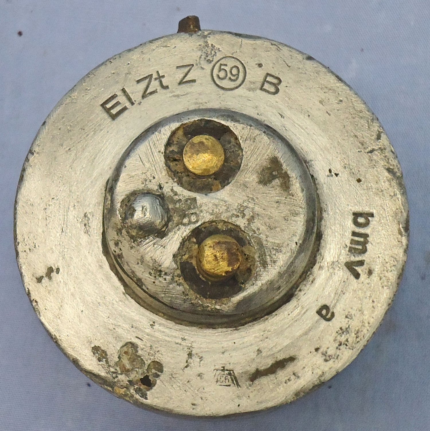 INERT DEACTIVATED, WW2, 1941 Dated, German No 59B Bomb Fuze. - O 2147 INERT DEACTIVATED, WW2, 1941 Dated, German No 59B Bomb Fuze. - O 2147  Other Ammunition - {CATEGORY} in 