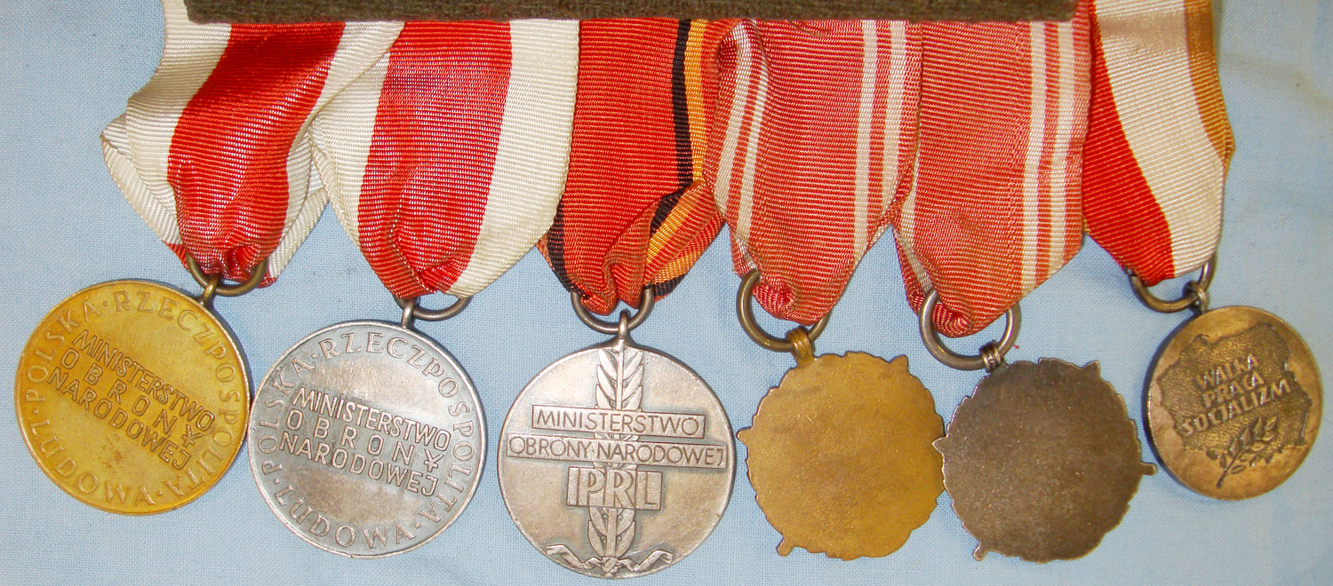 WW2 Era Polish Soldier\'s 13 Medal Group Mounted For Wear.  Other Accessory