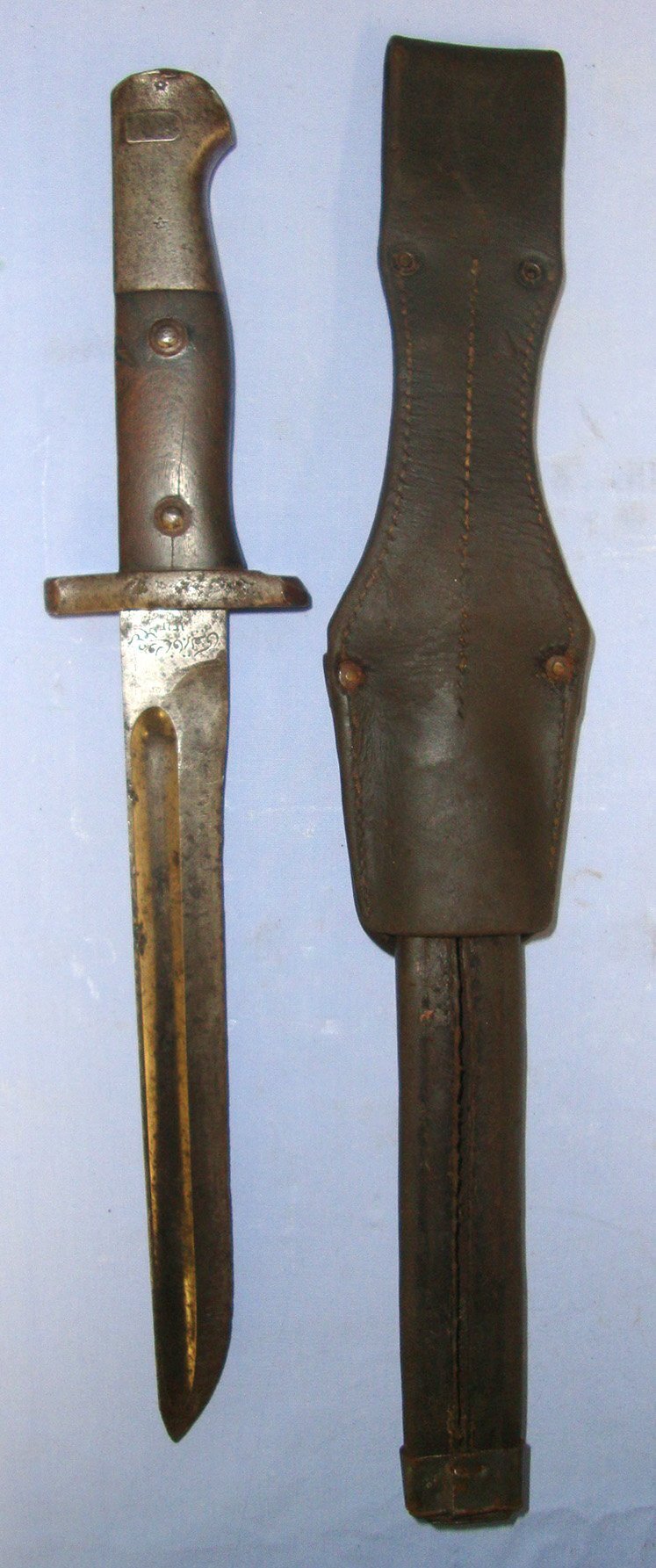  WW1 BRING BACK**Improvised Turkish Trench Fighting Dagger & Scabbard Made From A Cut Down Turkish Model 1890 Mauser Rifle Bayonet & Scabbard. Sn 22961 Dagger