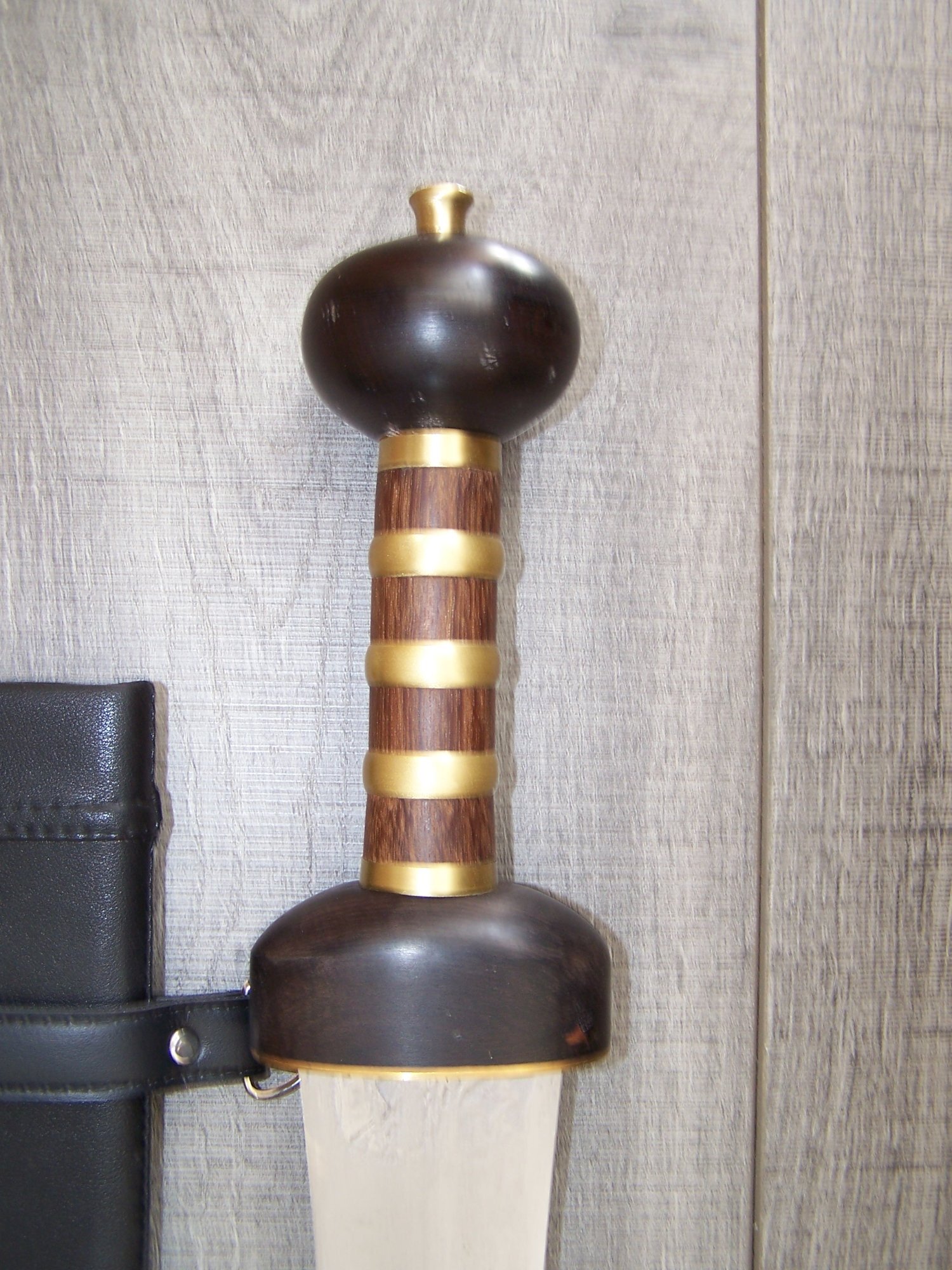 RAVEN FORGE GLADIUS Sword